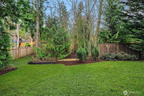 1262 173rd Avenue NE Bellevue WA 98008