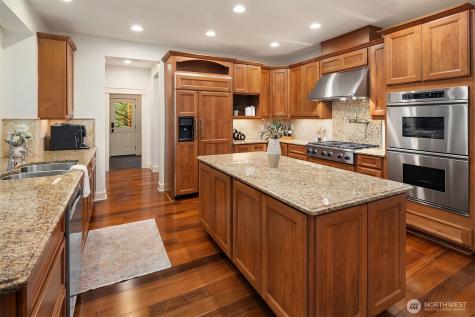 1262 173rd Avenue NE Bellevue WA 98008