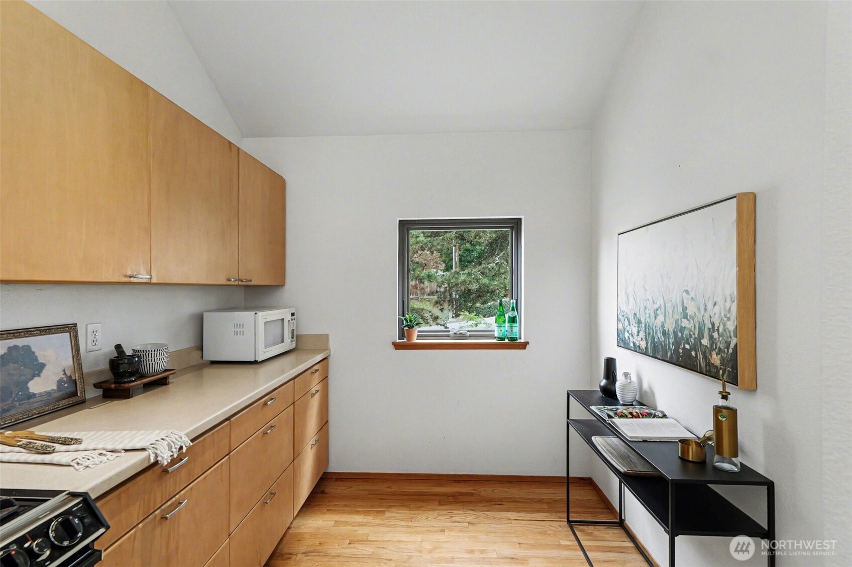 6186 NE 195th Court Kenmore WA 98028
