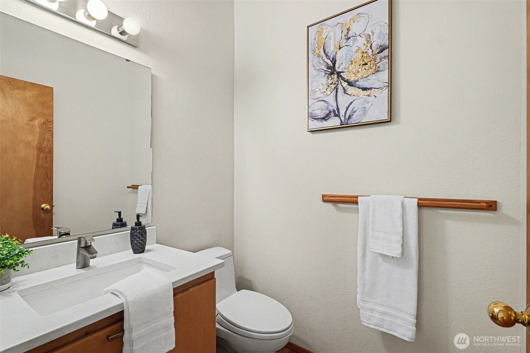 6186 NE 195th Court Kenmore WA 98028