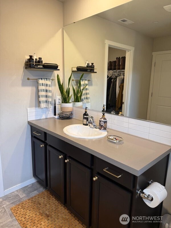 18795 108th Avenue E Puyallup WA 98374