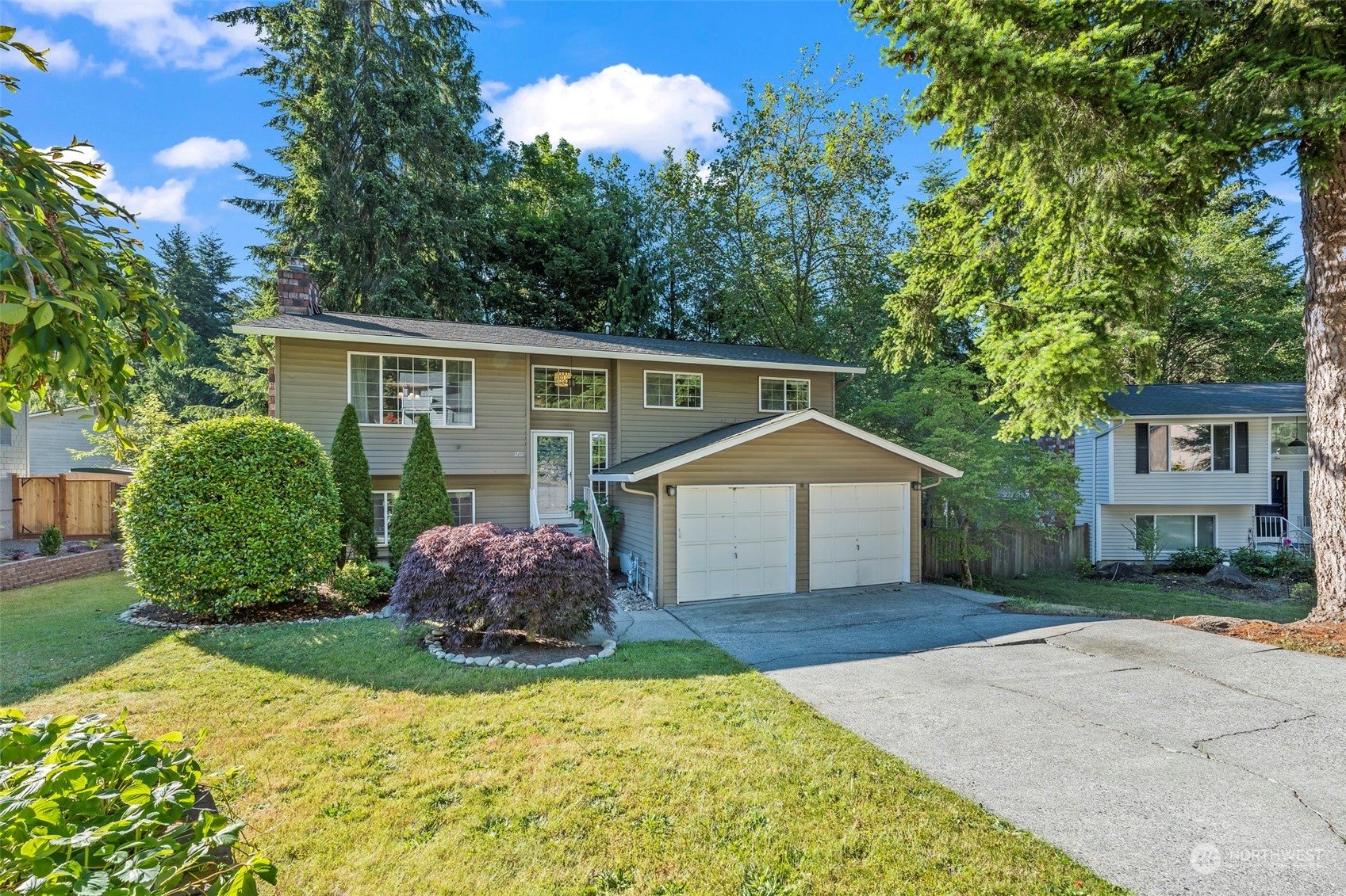 17111 Meadowdale Drive Lynnwood WA 98037