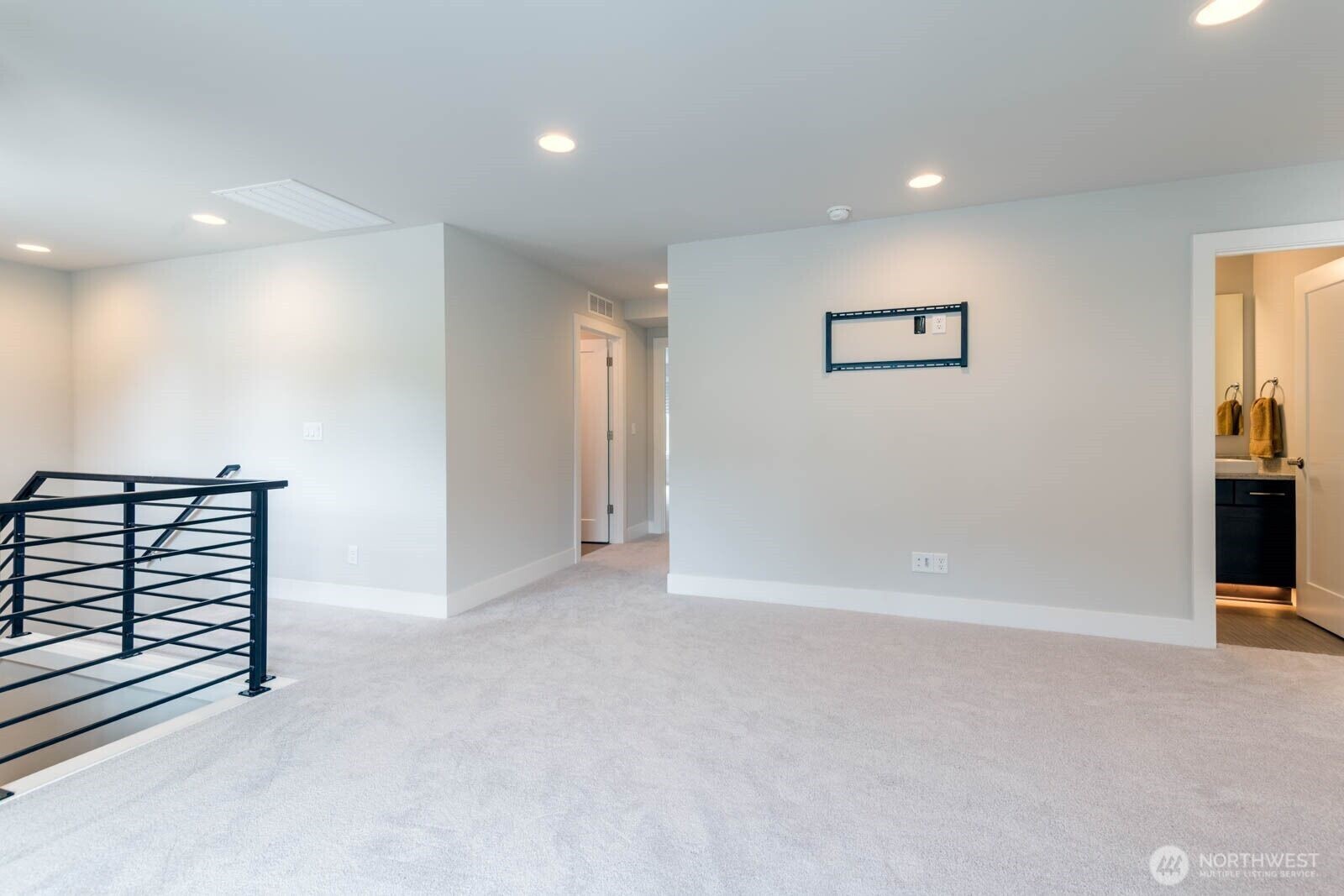 19226 Sandvik Place NE Poulsbo WA 98370