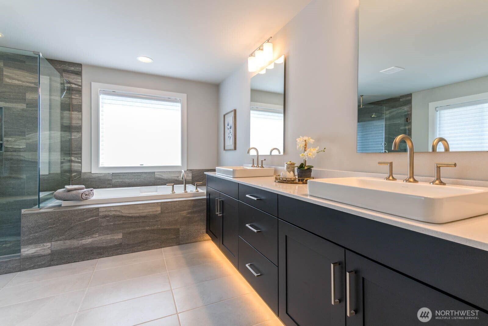19226 Sandvik Place NE Poulsbo WA 98370