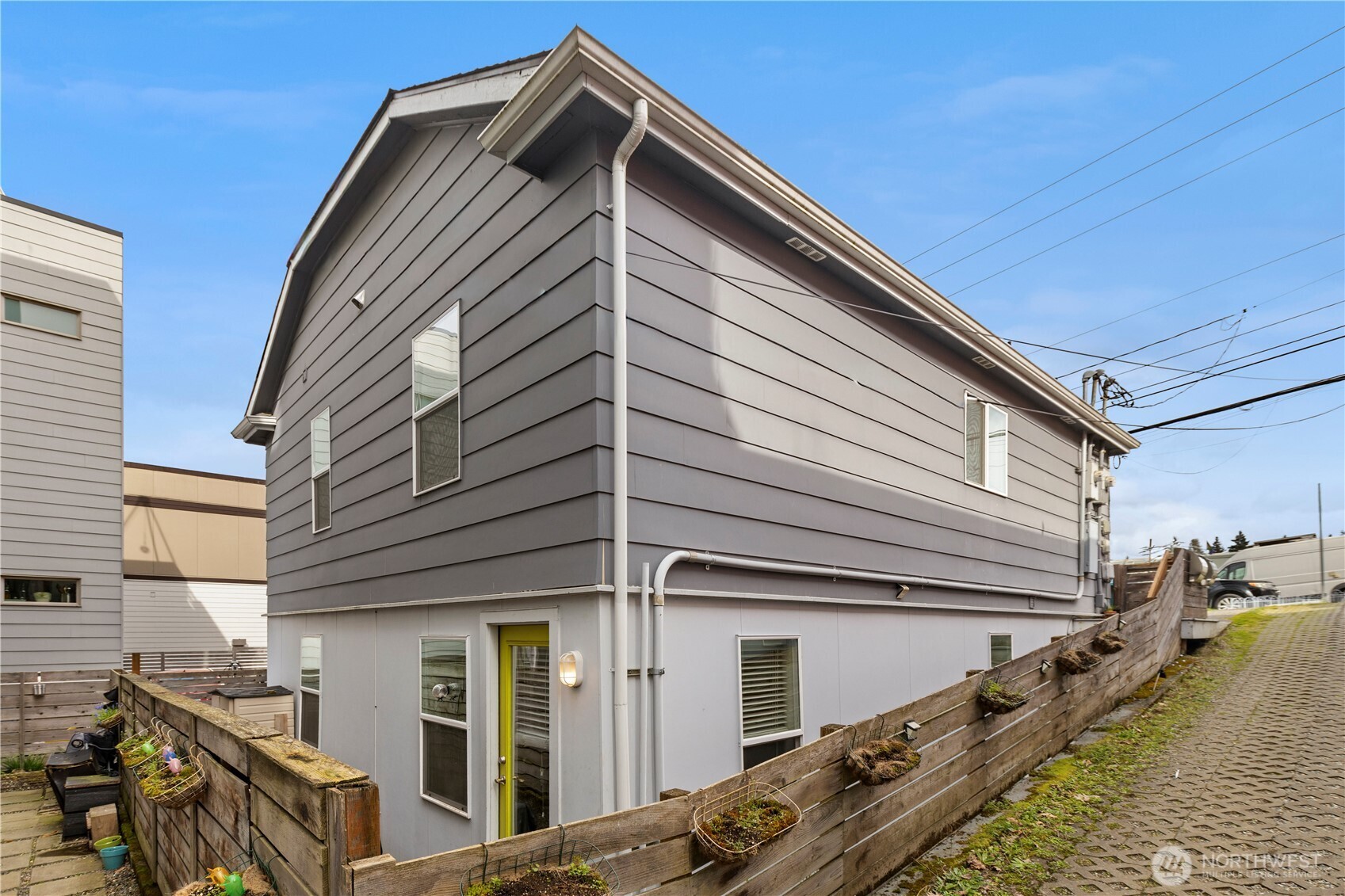 5045 37th Avenue S Seattle WA 98118