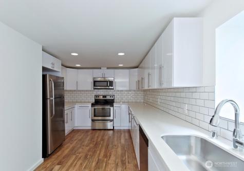 5045 37th Avenue S Seattle WA 98118