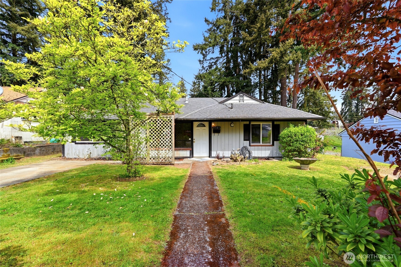 5705 238th Street SW Mountlake Terrace WA 98043