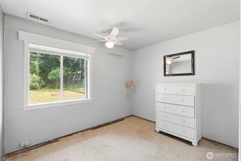 5705 238th Street SW Mountlake Terrace WA 98043