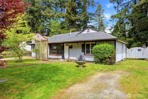 5705 238th Street SW Mountlake Terrace WA 98043
