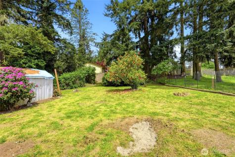5705 238th Street SW Mountlake Terrace WA 98043