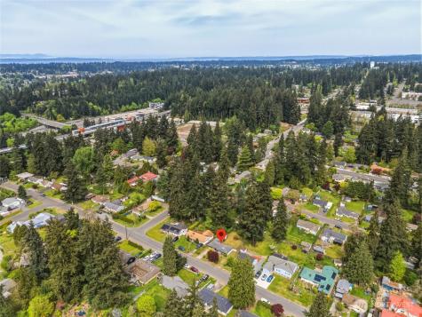 5705 238th Street SW Mountlake Terrace WA 98043