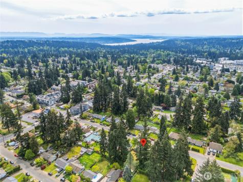 5705 238th Street SW Mountlake Terrace WA 98043