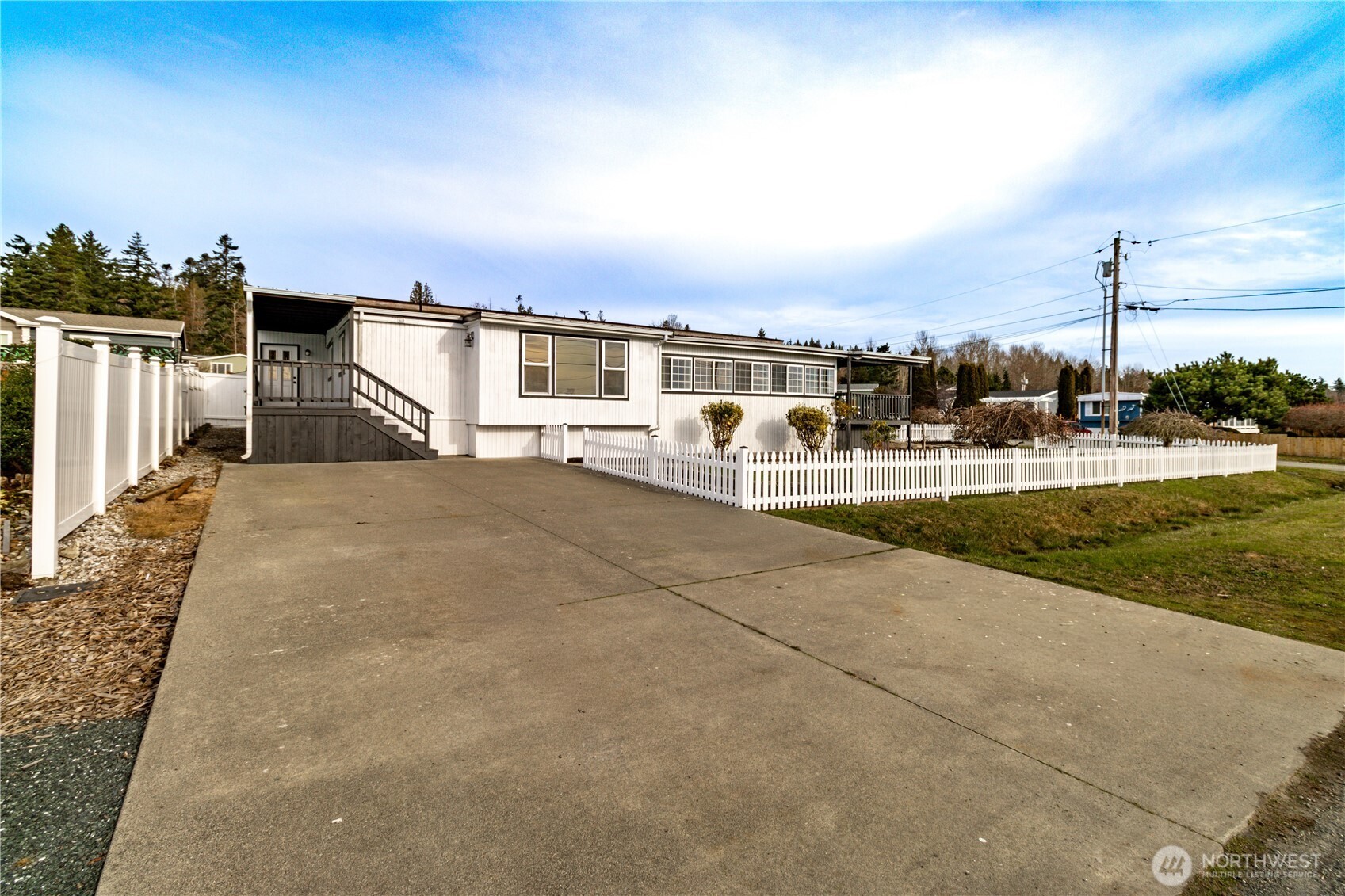 8471 Willow Way Blaine WA 98230