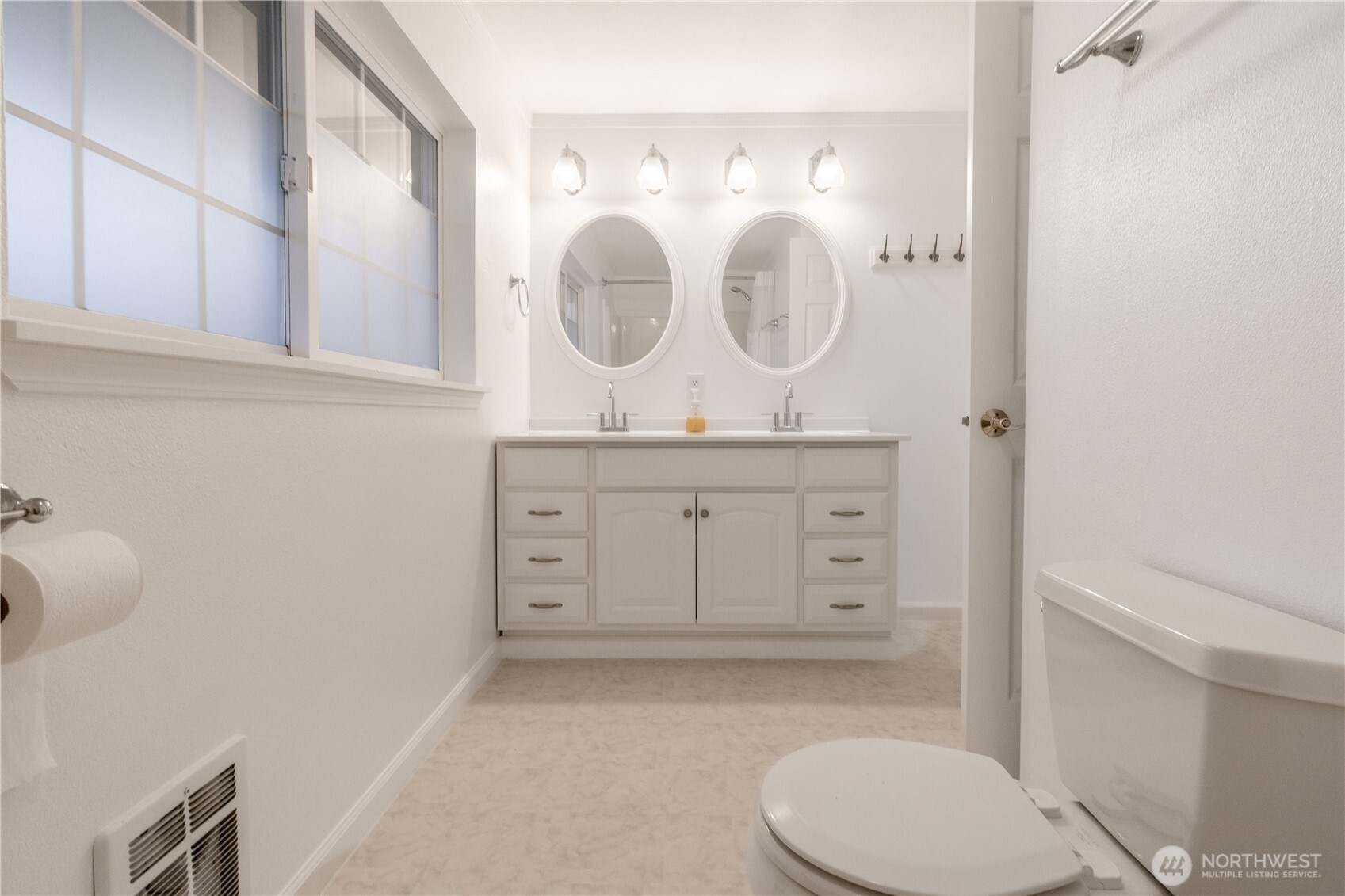 8471 Willow Way Blaine WA 98230