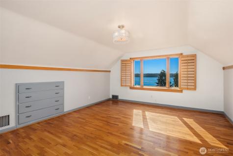 4801 Hyada Boulevard NE Tacoma WA 98422