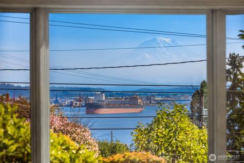 4801 Hyada Boulevard NE Tacoma WA 98422