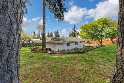 10102 99th St SW Lakewood WA 98498