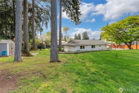 10102 99th St SW Lakewood WA 98498