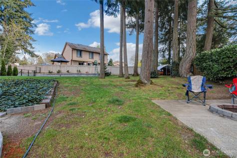 10102 99th St SW Lakewood WA 98498