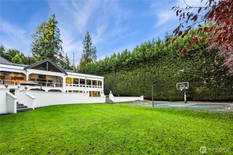 3026 140th Avenue NE Bellevue WA 98005