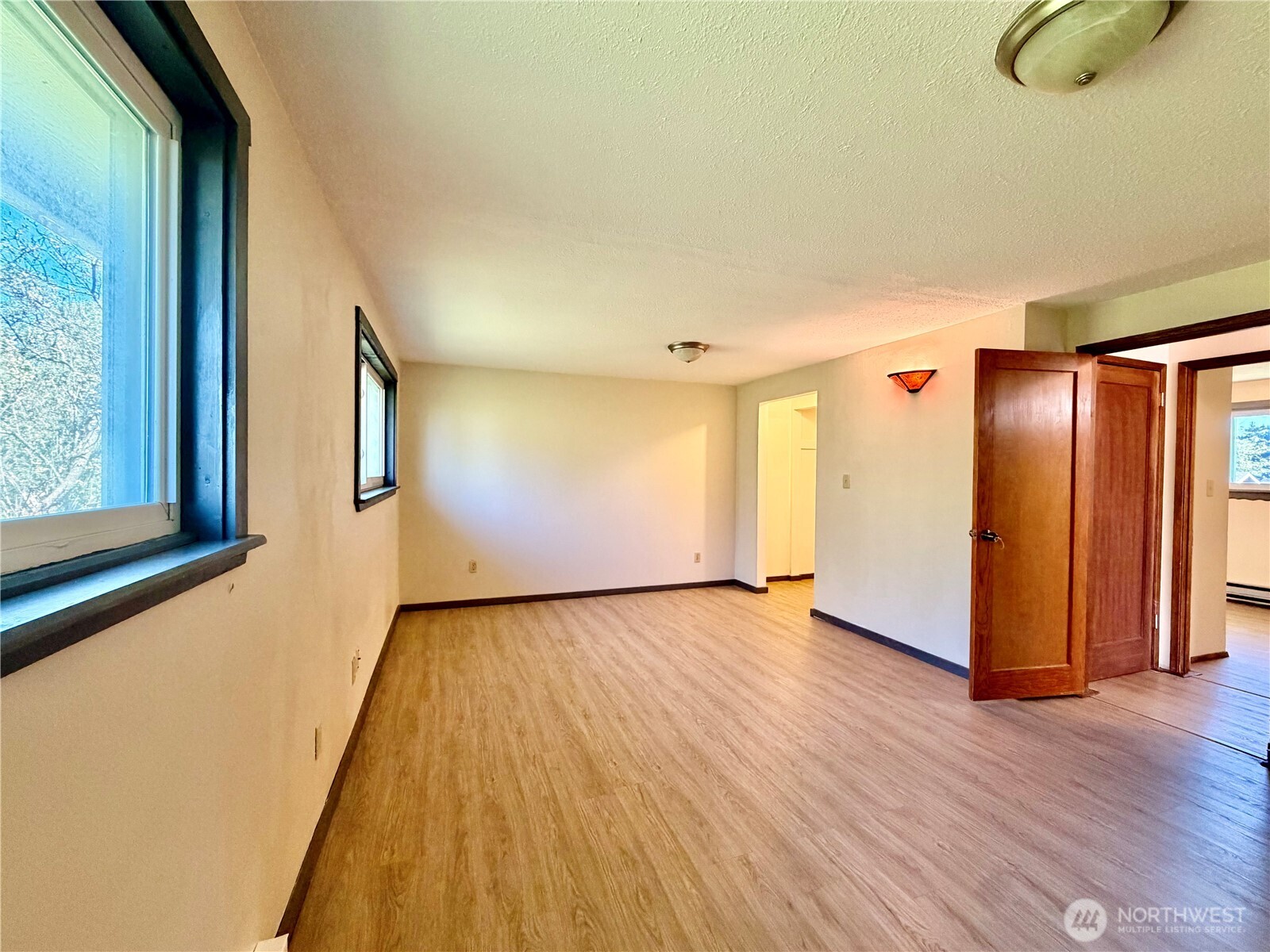 334 Sand Dune Avenue NW Ocean Shores WA 98569
