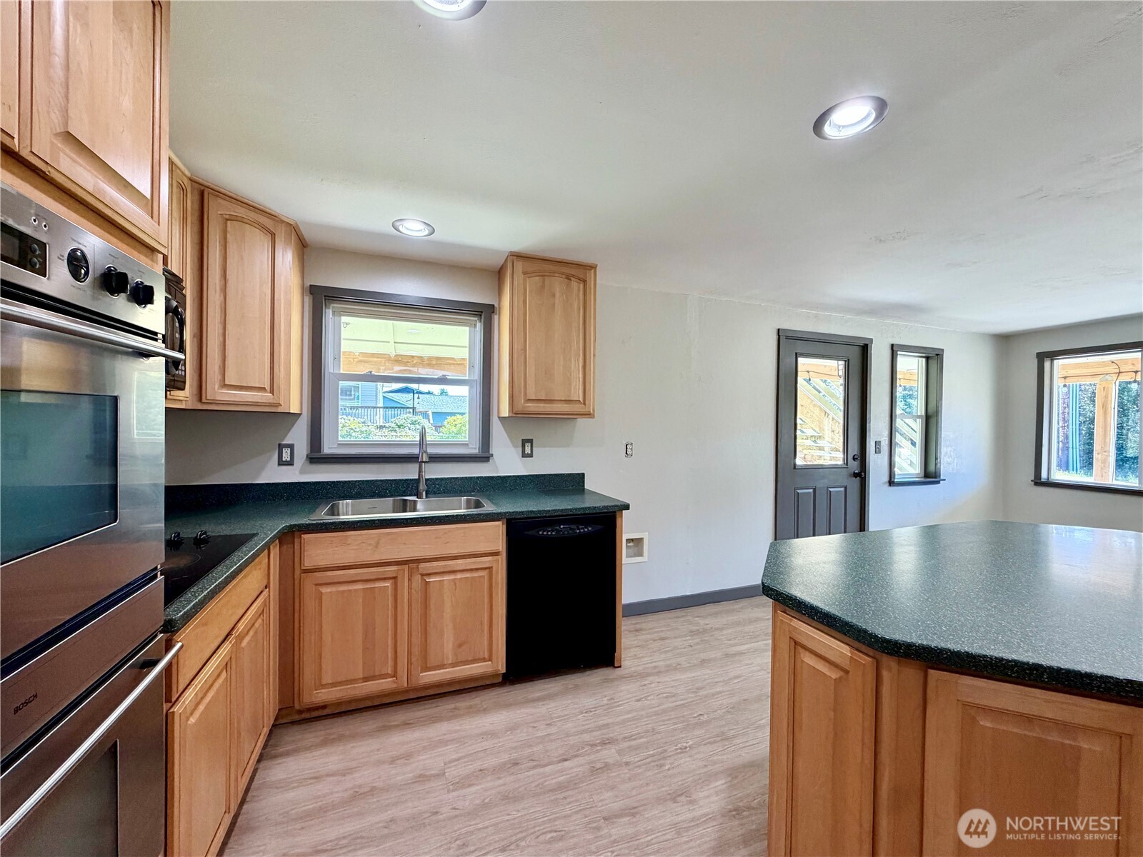 334 Sand Dune Avenue NW Ocean Shores WA 98569