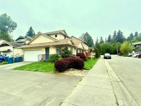 5104 SW 154th Street SW Street Edmonds WA 98026