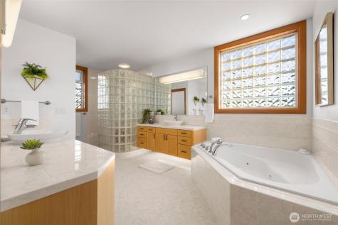 227 8th Avenue Kirkland WA 98033