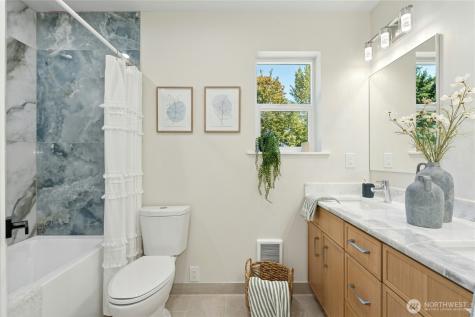 8510 Shadow Wood Drive Everett WA 98208