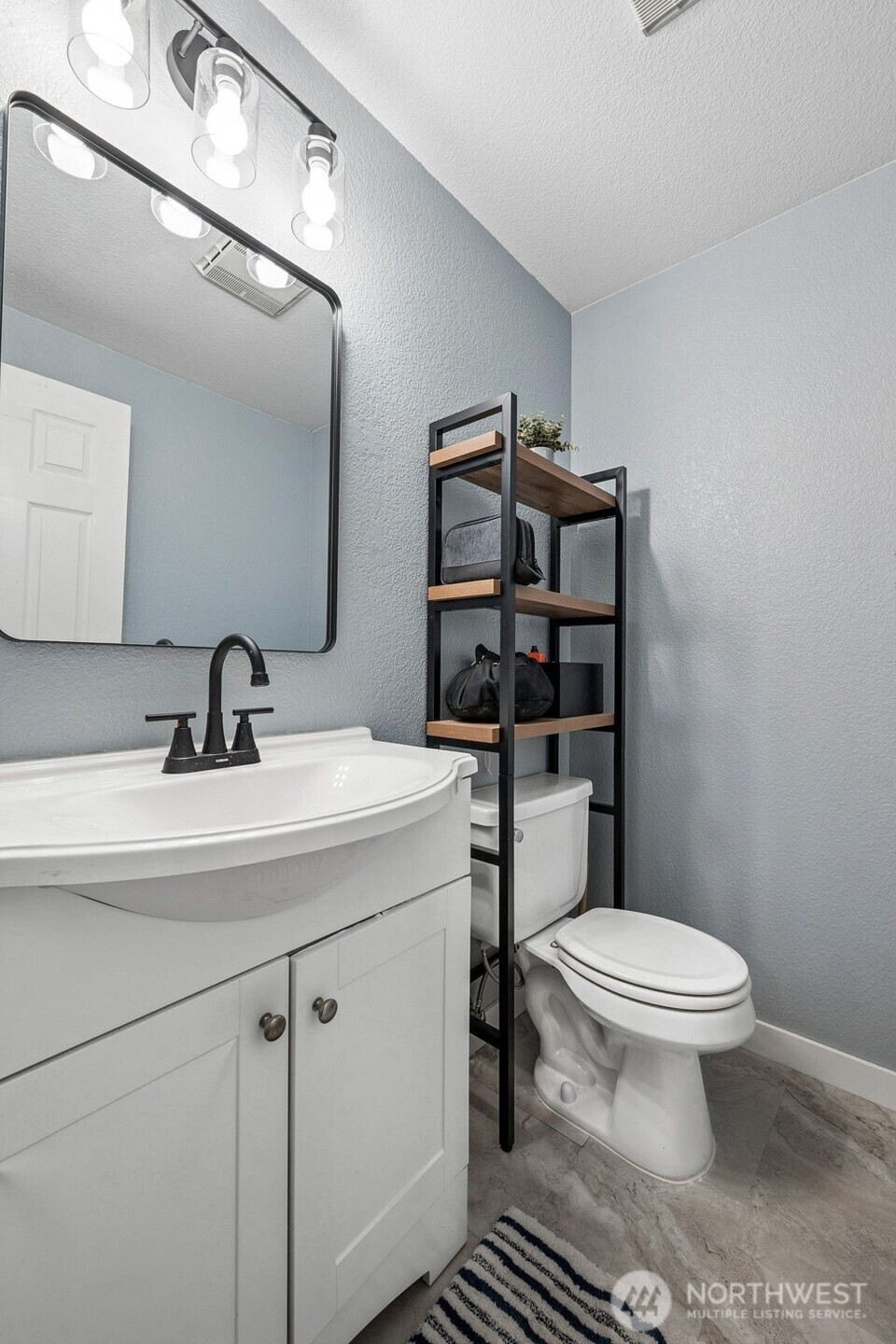 170 E Barnsby Place Shelton WA 98584