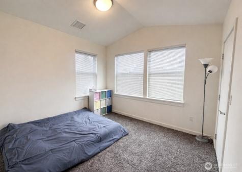 1214 N Northgate Way Seattle WA 98133