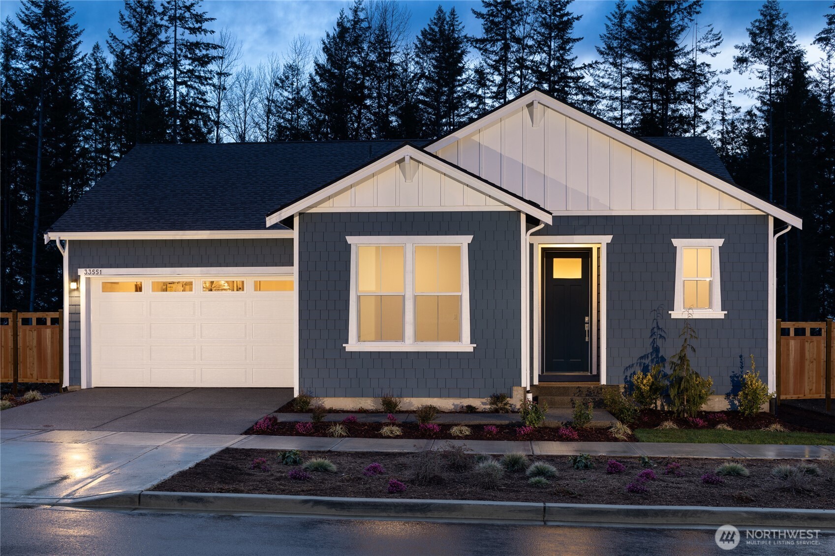 33995 Buckeye Avenue SE Black Diamond WA 98010