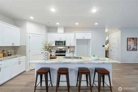 26811 30th Place S Kent WA 98032