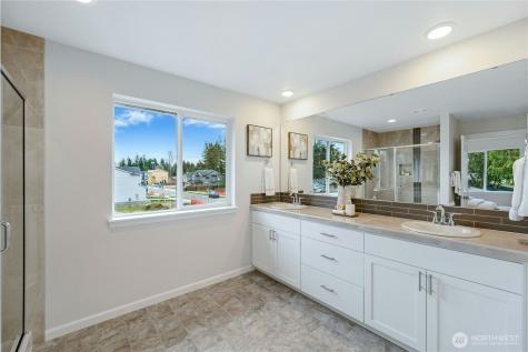 26811 30th Place S Kent WA 98032