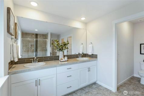 26811 30th Place S Kent WA 98032