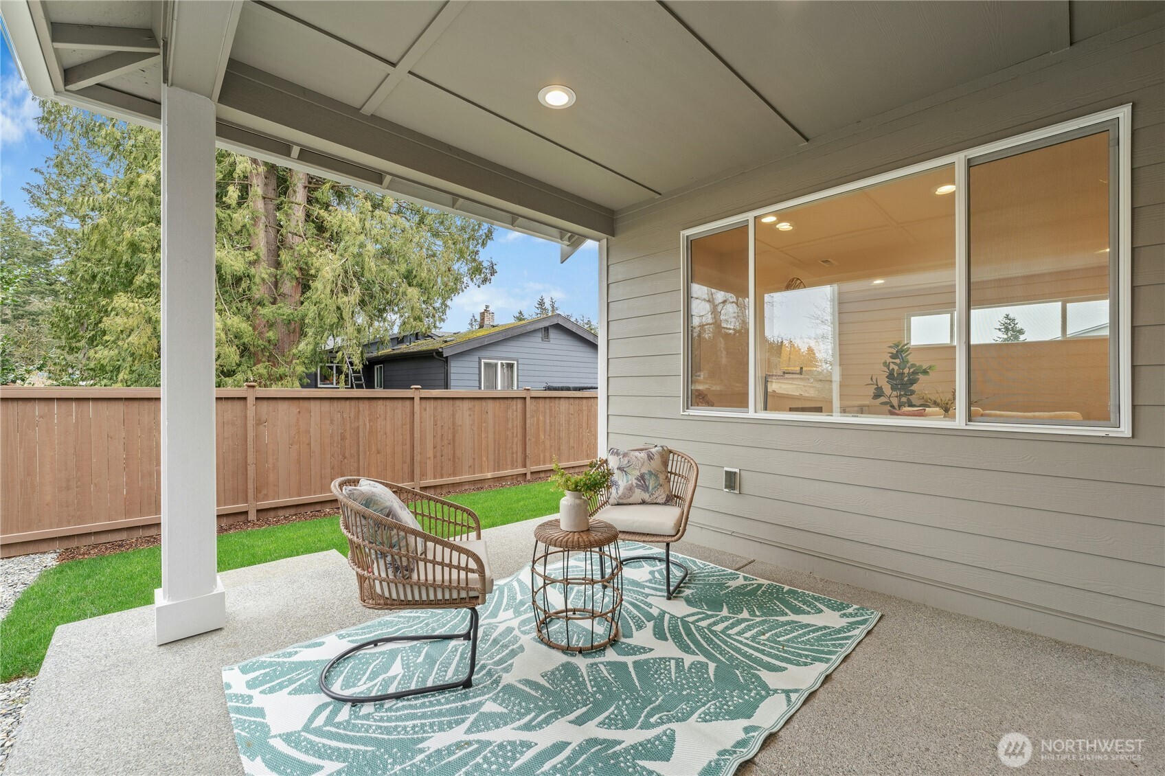 26811 30th Place S Kent WA 98032