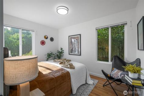 10617 39th Avenue SW Seattle WA 98146