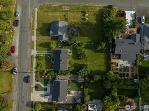 10617 39th Avenue SW Seattle WA 98146