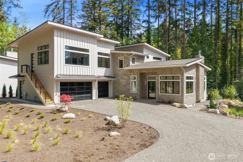 13982 Manzanita Road NE Bainbridge Island WA 98376