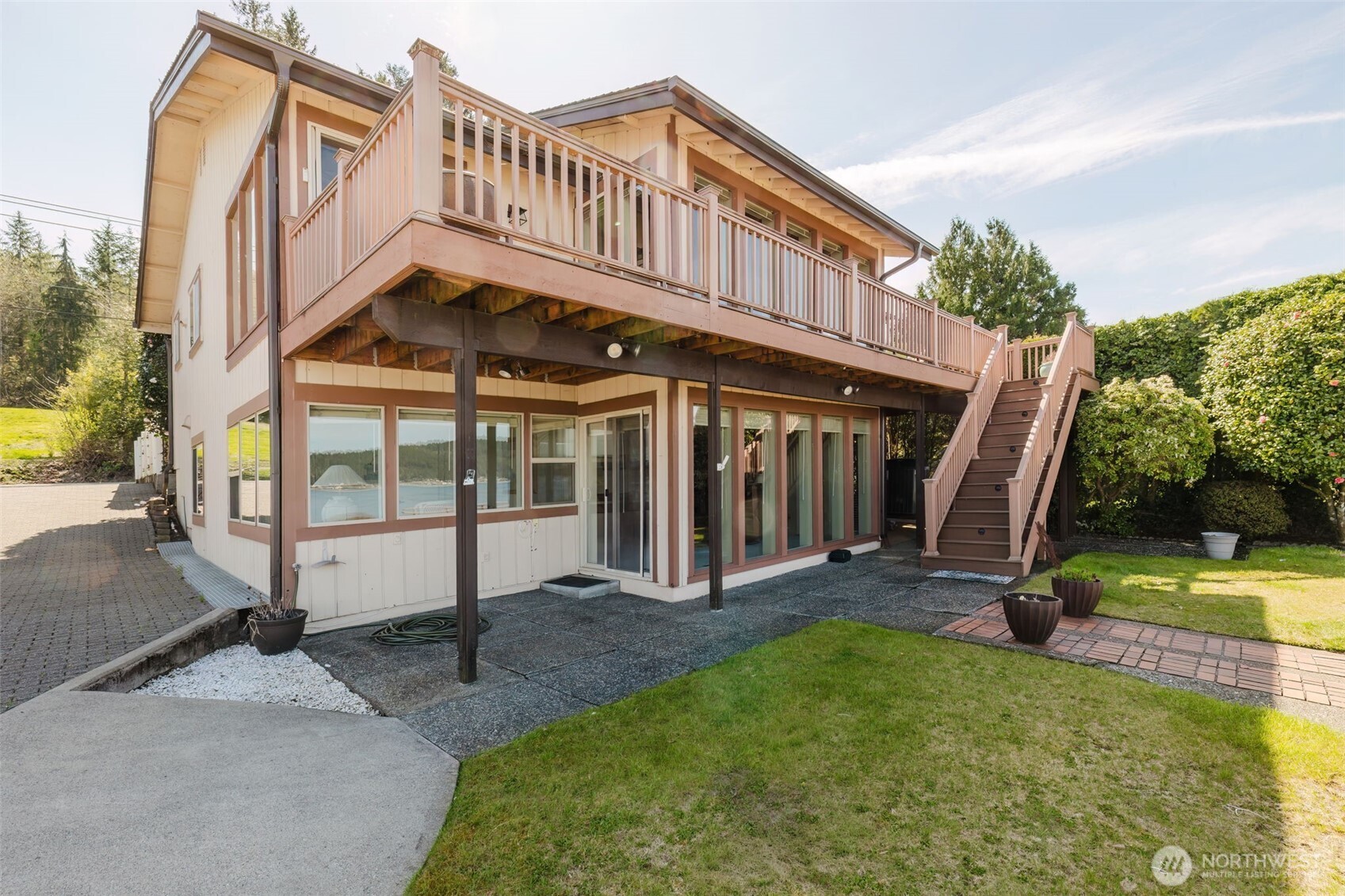 16901 E State Route 106 Belfair WA 98528