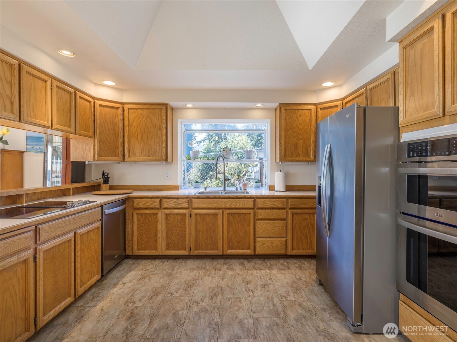 81 Seamount Drive Brinnon WA 98320