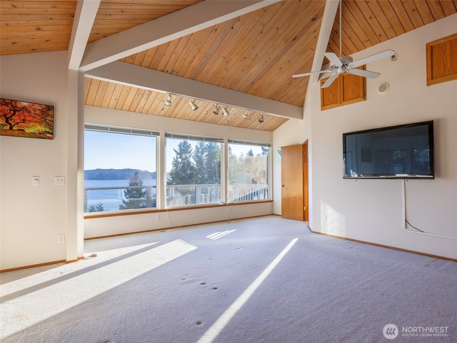 81 Seamount Drive Brinnon WA 98320