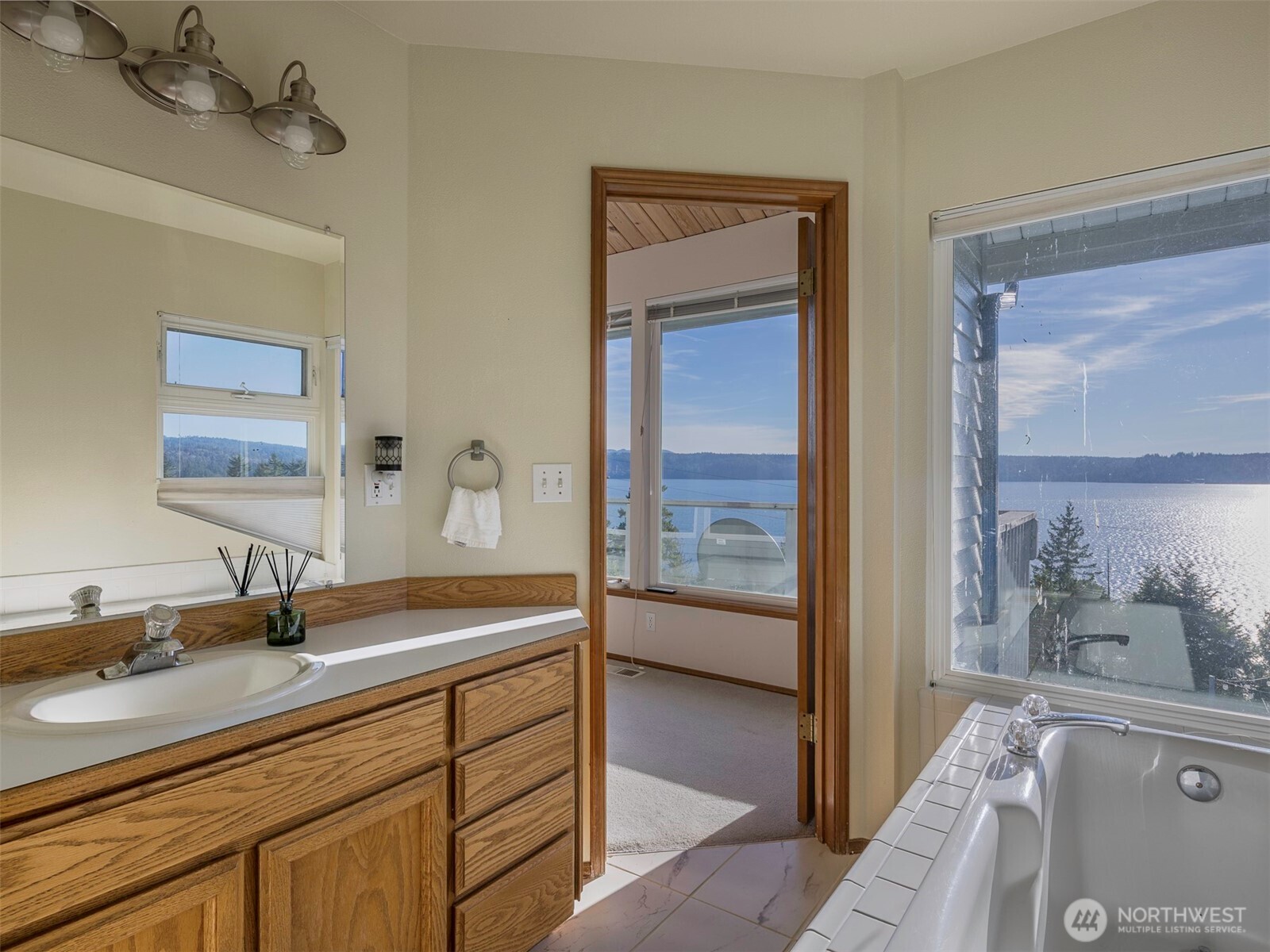 81 Seamount Drive Brinnon WA 98320