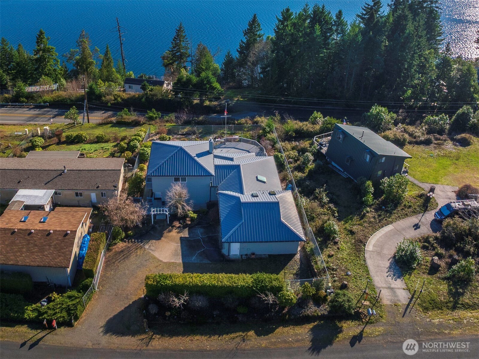 81 Seamount Drive Brinnon WA 98320