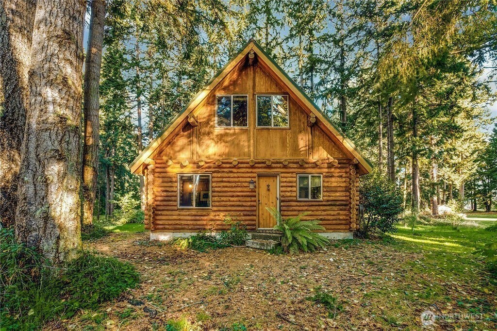 5 G Gedney Way Hat Island WA 98206