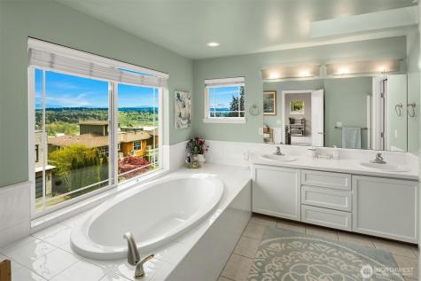 11919 89th Place NE Kirkland WA 98034