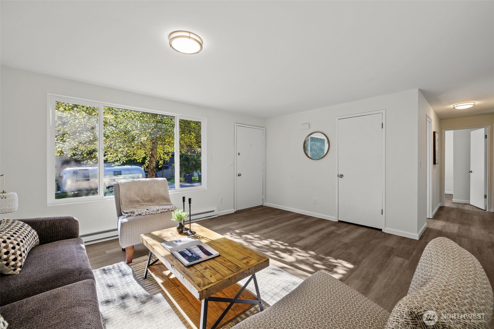936 210th Avenue NE Sammamish WA 98074