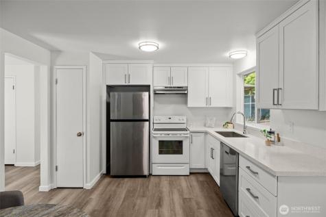936 210th Avenue NE Sammamish WA 98074