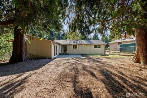 936 210th Avenue NE Sammamish WA 98074