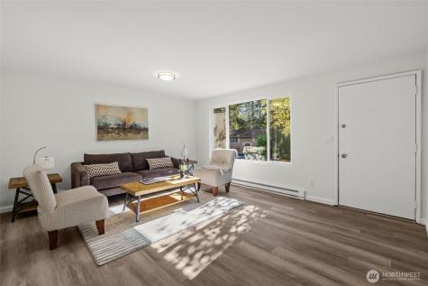 936 210th Avenue NE Sammamish WA 98074